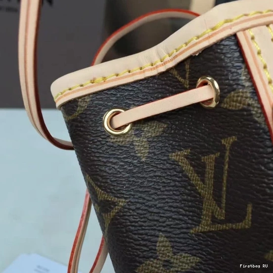 First bags ru NANO Vuitton Louis NOE 0822